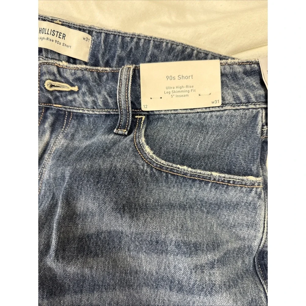 Hollister Shorts Womens 31W Blue Ultra High-Rise 90s Distressed Raw Hem Denim - Picture 2 of 7